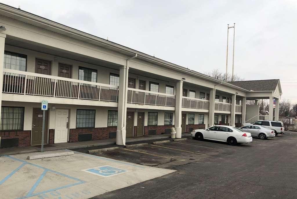 Days Inn By Wyndham Indianapolis South Exterior foto